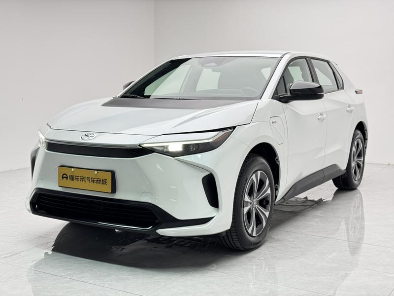 Toyota bZ4X Platinum, 2026 — купить в Калуге под ключ