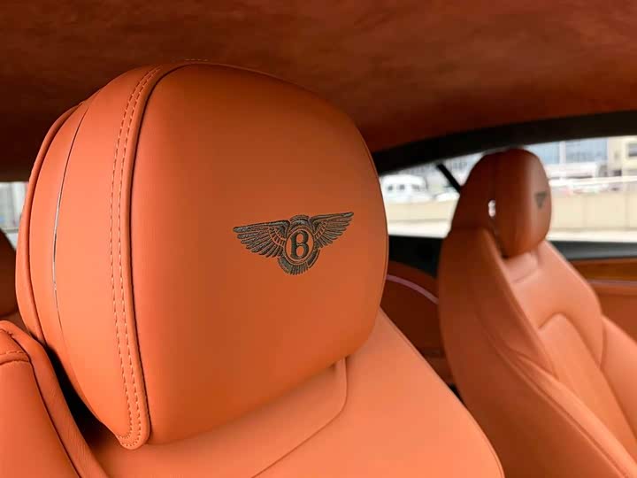 Bentley Continental GT, 2022 — фото 7 из 9