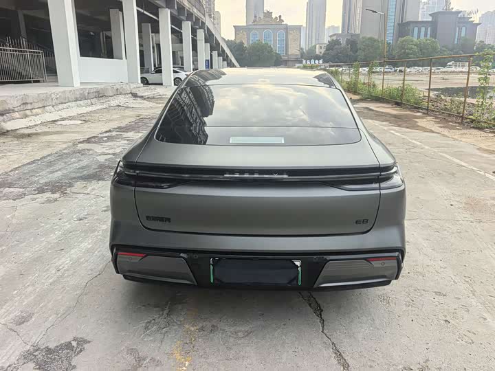 Geely Galaxy E8, 2024 — фото 4 из 9
