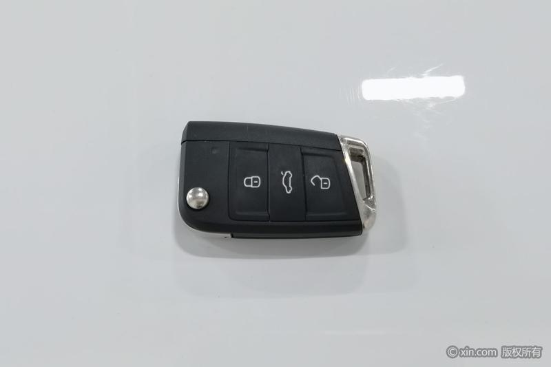 Volkswagen Tayron GTE Hybrid, 2022 — фото 7 из 12
