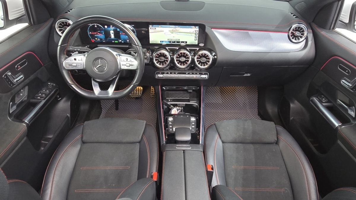 Mercedes-Benz EQA, 2022 — фото 7 из 12
