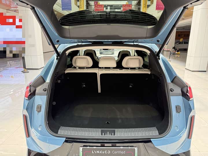 Lynk & Co 08 EM-P Hybrid, 2025 — фото 9 из 9