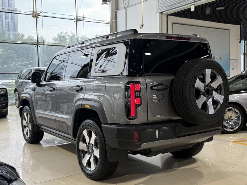 BAIC Beijing BJ40 Hybrid, 2025 — фото 4 из 12