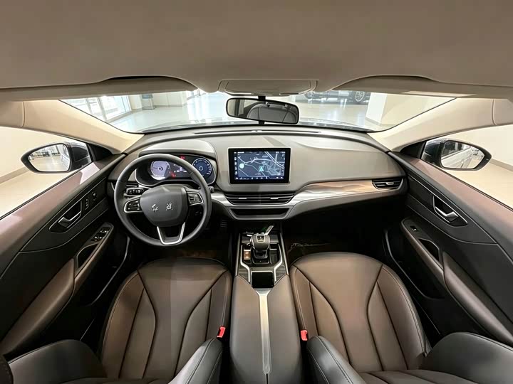 Hongqi E-QM5, 2023 — фото 5 из 9