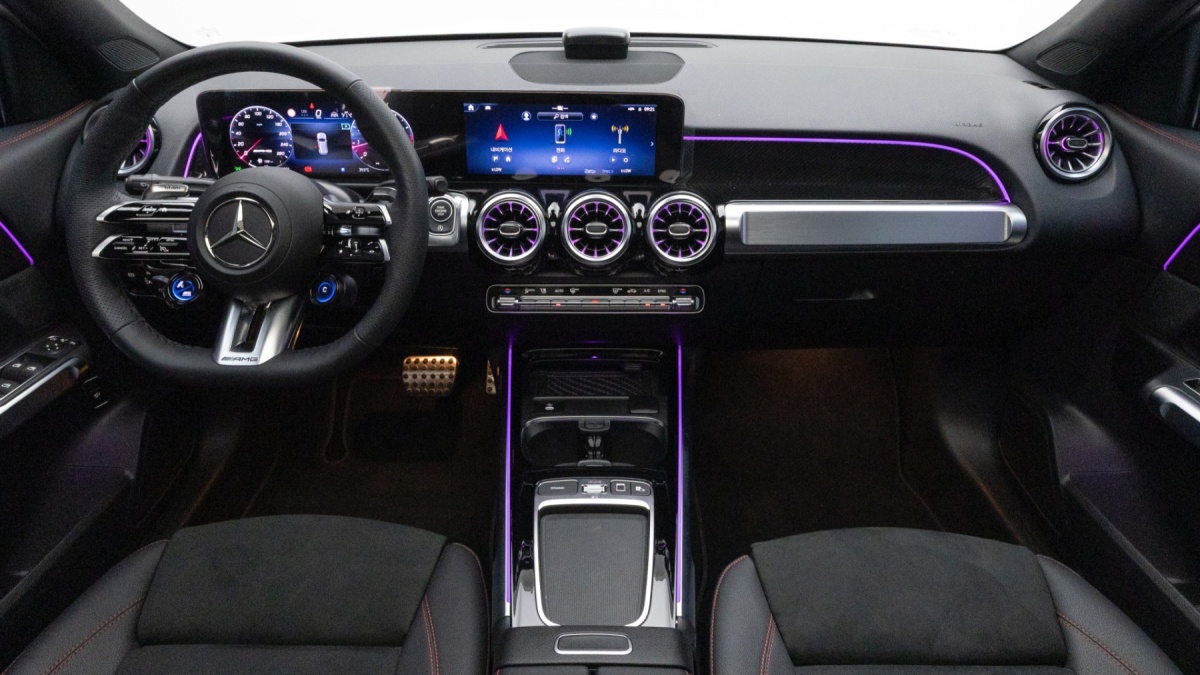 Mercedes-Benz GLB-Class, 2025 — фото 7 из 12