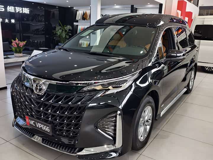 Toyota Granvia, 2025 — купить в Санкт-Петербурге под ключ