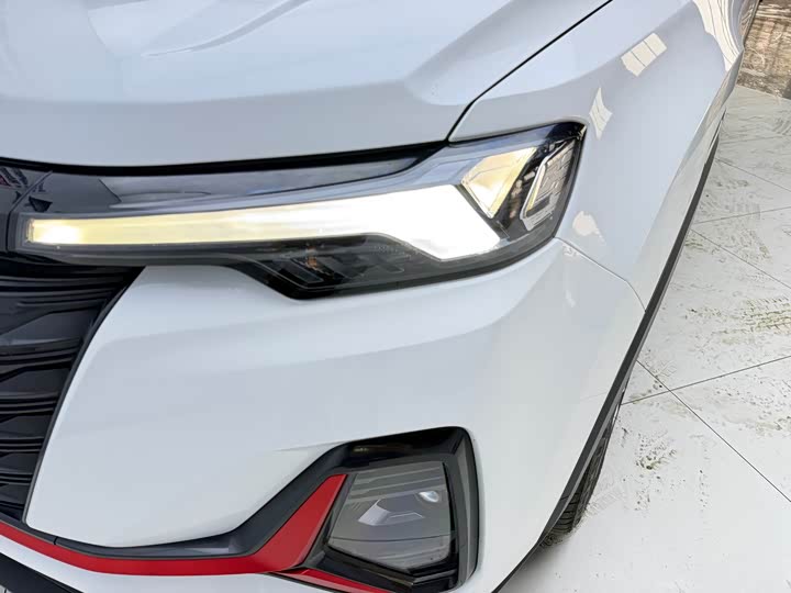 Changan CS35 Plus, 2023 — фото 7 из 9