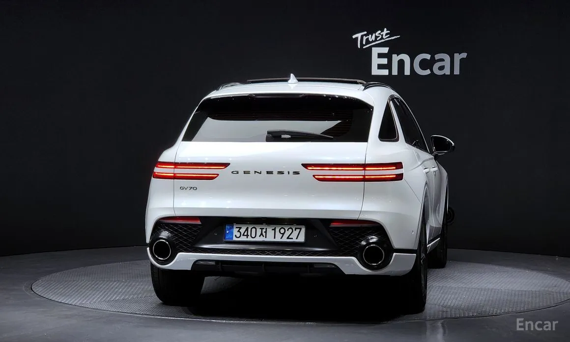Genesis GV70, 2023 — фото 4 из 12