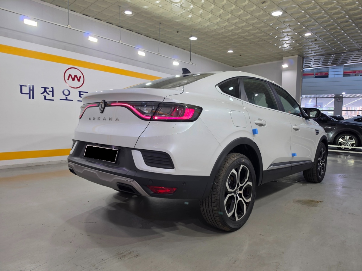 Renault Arkana, 2025 — фото 5 из 12