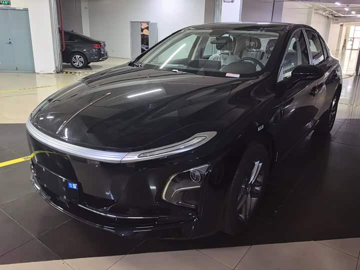 Hongqi E-QM5, 2025 — купить в Ульяновске под ключ