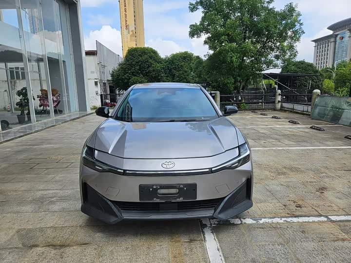Toyota bZ3, 2024 — фото 3 из 9