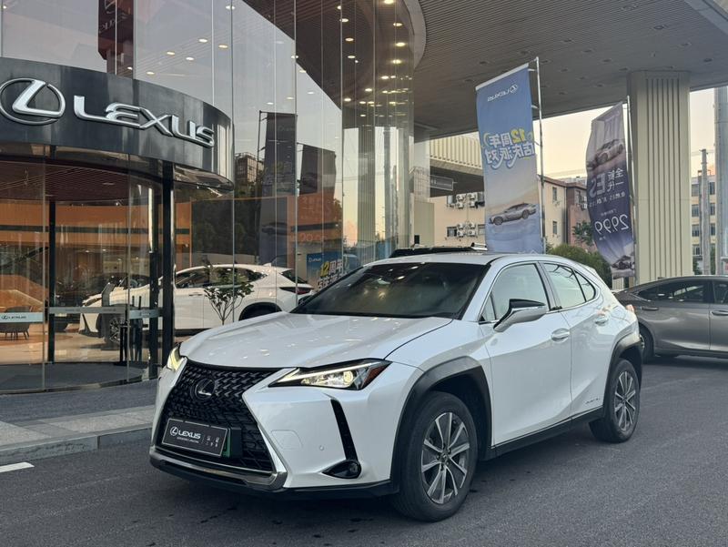 Lexus UX Hybrid, 2022 — купить в Санкт-Петербурге под ключ