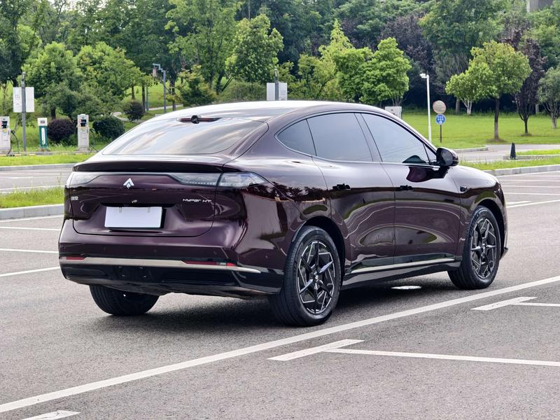 GAC Hyptec HT, 2024 — фото 7 из 12