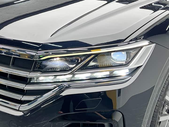 Volkswagen Touareg, 2022 — фото 9 из 9
