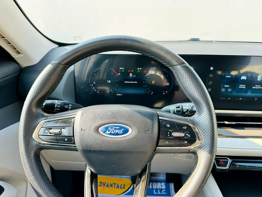 Ford Territory, 2024 — фото 8 из 10