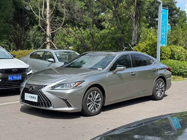 Lexus ES, 2023 — купить в Ульяновске под ключ