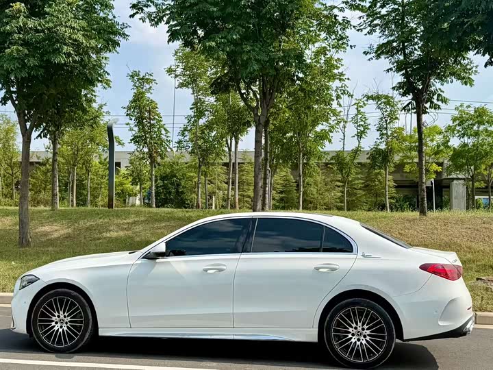 Mercedes-Benz C-Class, 2025 — фото 7 из 9