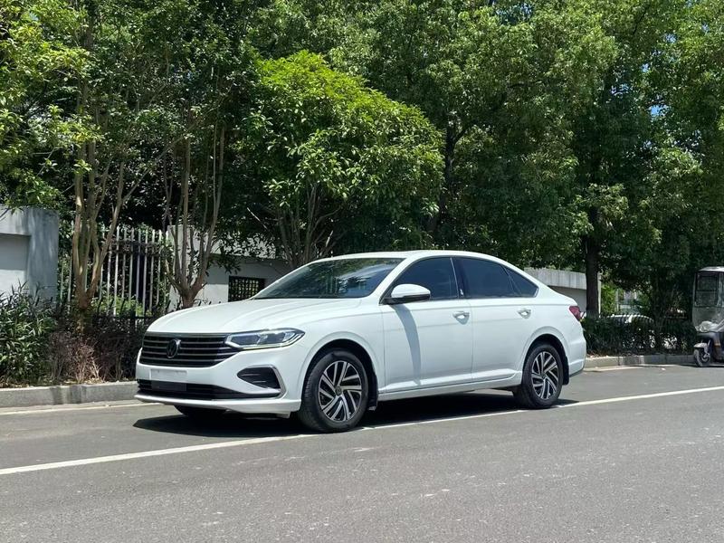 Volkswagen Lavida, 2024 — купить в Оренбурге под ключ