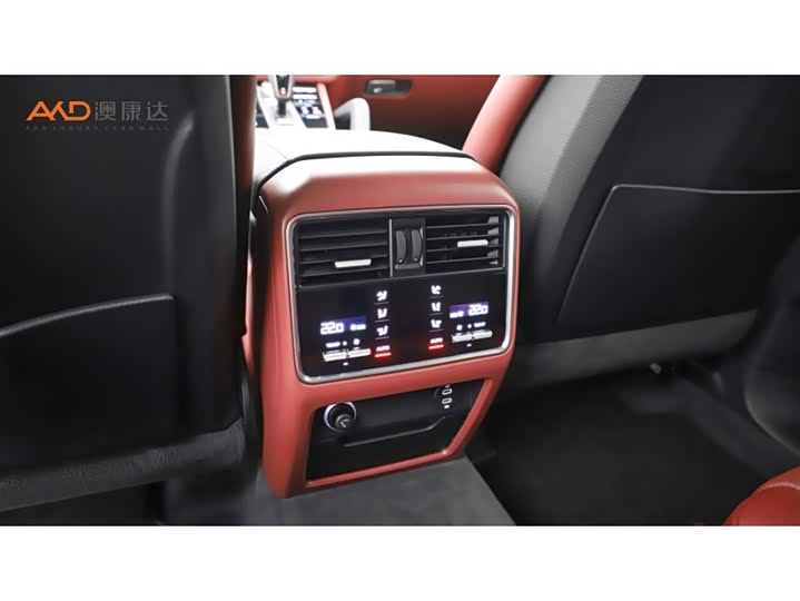 Porsche Cayenne Hybrid, 2022 — фото 9 из 9
