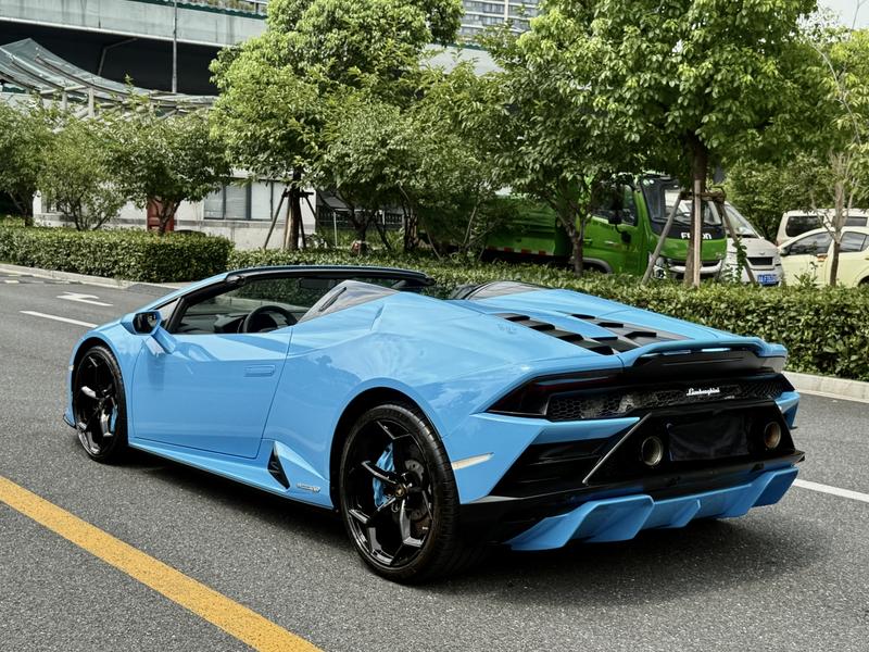 Lamborghini Huracán, 2021 — фото 4 из 12