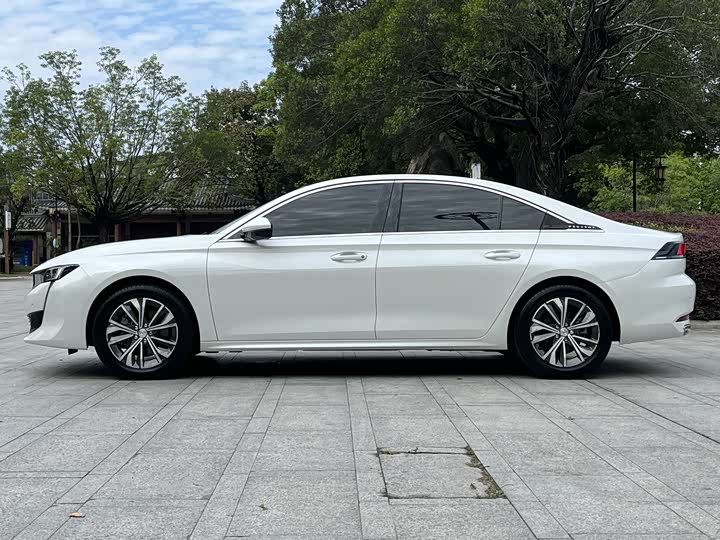 Peugeot 508, 2021 — фото 7 из 9