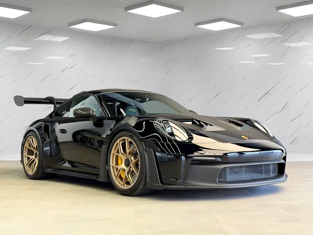 Porsche 911, 2025