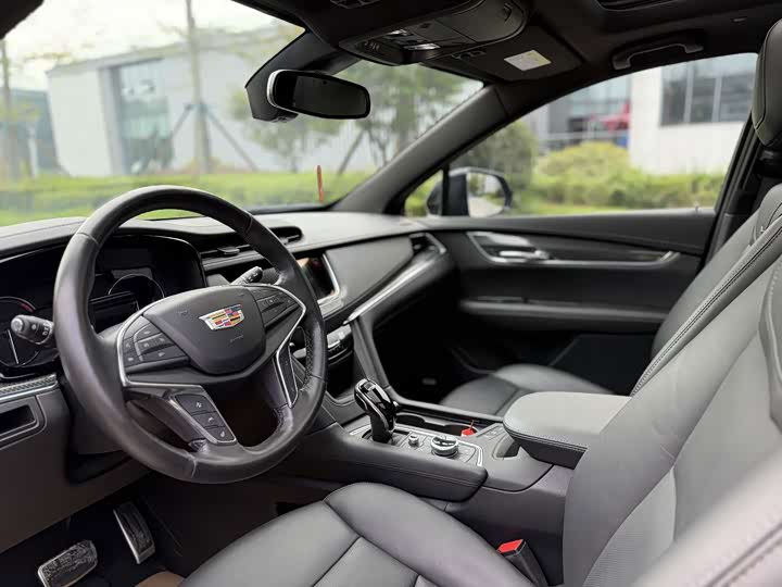Cadillac XT5, 2022 — фото 9 из 9