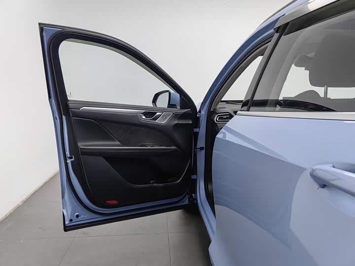 Wey Macchiato DHT Hybrid, 2021 — фото 8 из 9