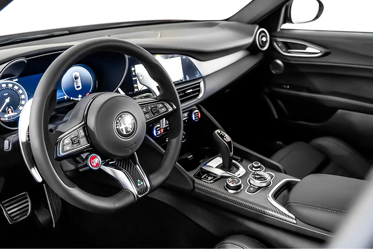 Alfa Romeo Giulia, 2025 — фото 7 из 10