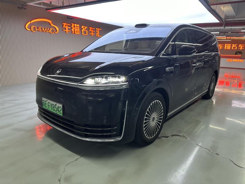 Luxeed V9, 2026 — купить в Саратове под ключ