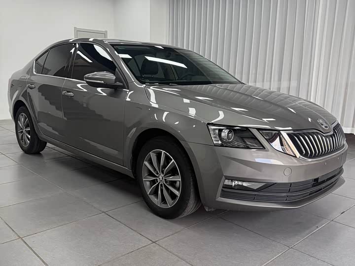 Skoda Octavia Pro, 2022 — фото 3 из 9