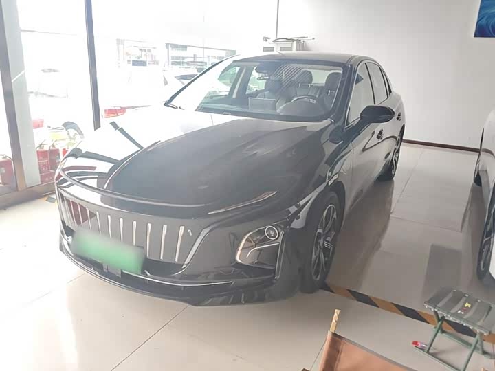Hongqi E-QM5, 2023 — фото 2 из 9