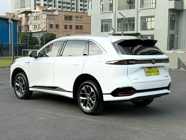 Changan CS75 Plus, 2025 — фото 7 из 9