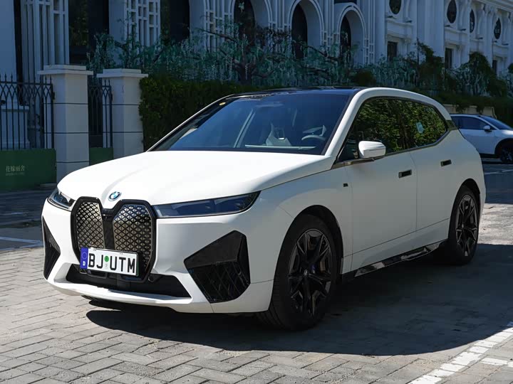 BMW iX, 2022 — купить в Тамбове под ключ