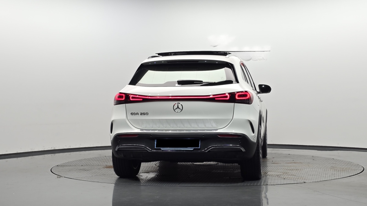 Mercedes-Benz EQA, 2024 — фото 4 из 12