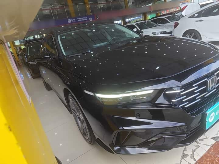 Honda Accord, 2025 — фото 4 из 9