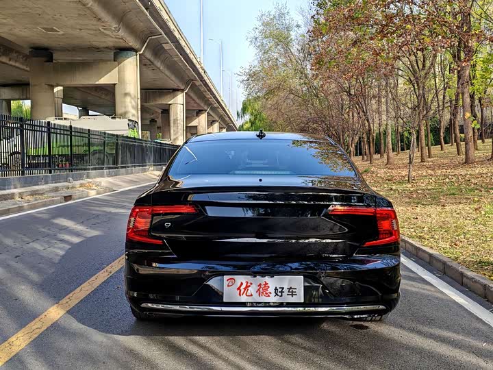 Volvo S90, 2022 — фото 4 из 12