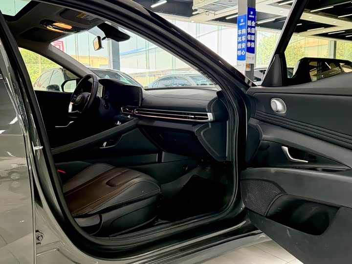 Hyundai Elantra N line, 2023 — фото 9 из 9