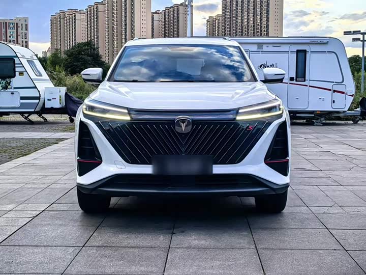 Changan CS75 Plus, 2022 — фото 8 из 9