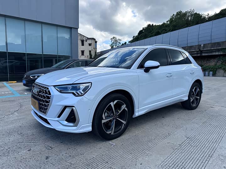 Audi Q3, 2025 — купить в Саранске под ключ