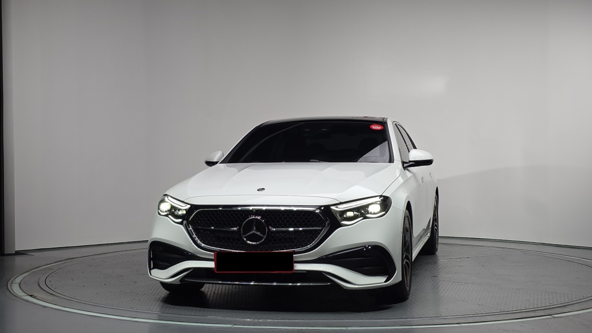 Mercedes-Benz E-Class, 2025 — фото 3 из 12