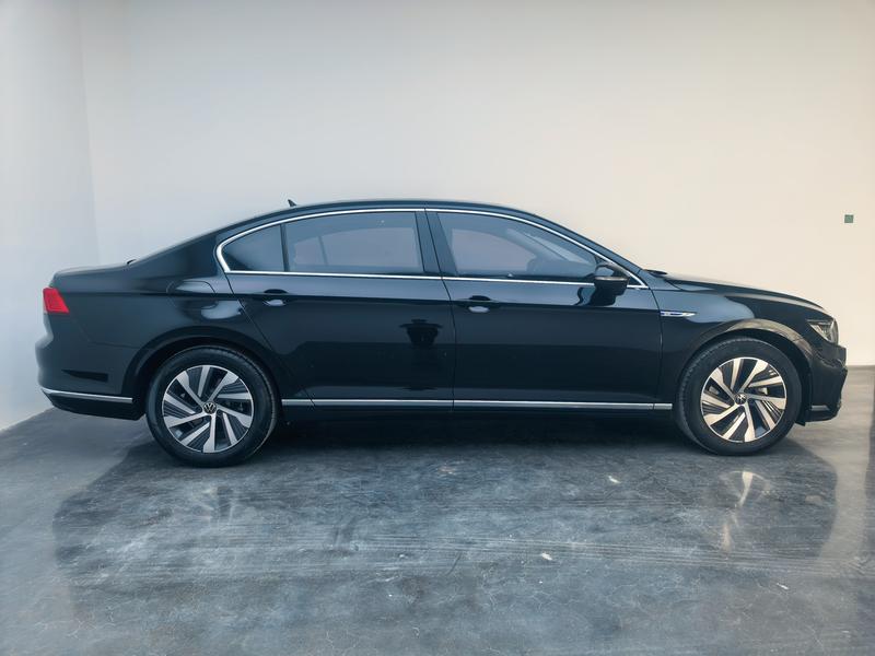 Volkswagen Magotan GTE Hybrid, 2022 — фото 8 из 12