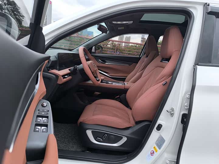 Changan CS75 Plus, 2023 — фото 8 из 9