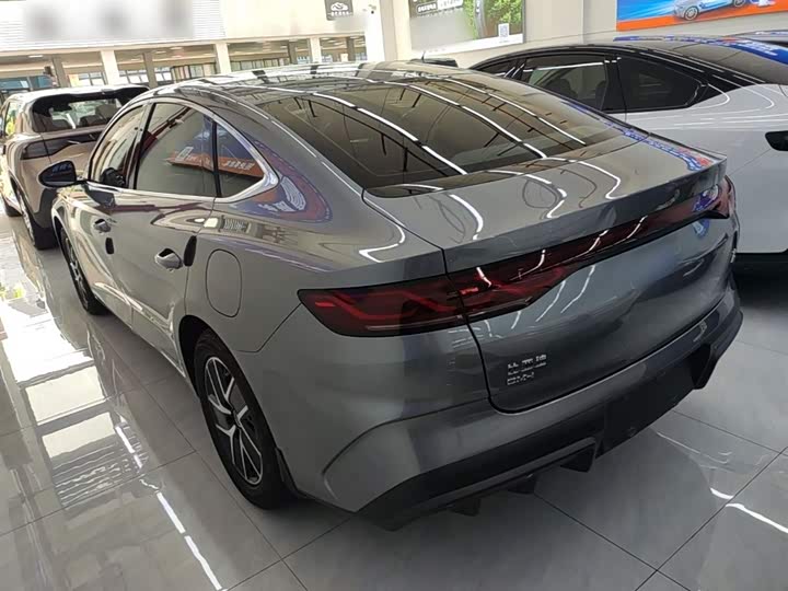 BYD Qin L, 2024 — фото 5 из 9