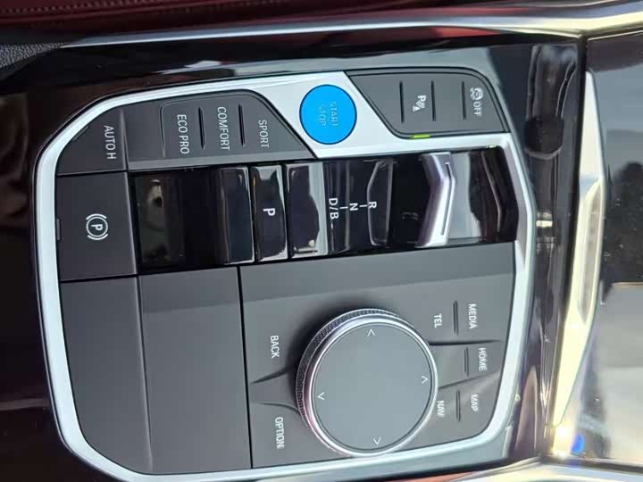 BMW i3, 2022 — фото 7 из 9