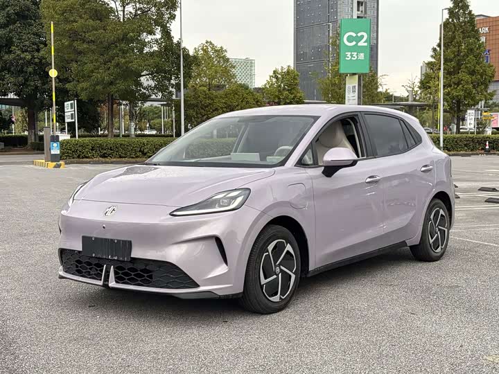MG Motor 4 EV, 2025 — фото 3 из 9