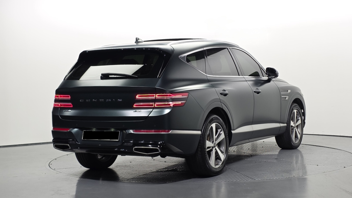 Genesis GV80, 2022 — фото 2 из 12