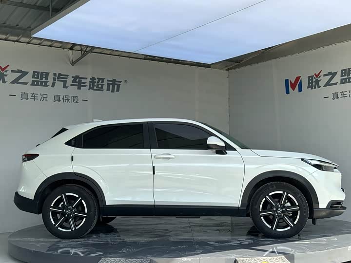 Honda Vezel, 2023 — фото 4 из 9