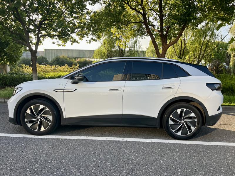 Volkswagen ID.4 Crozz, 2022 — фото 4 из 10