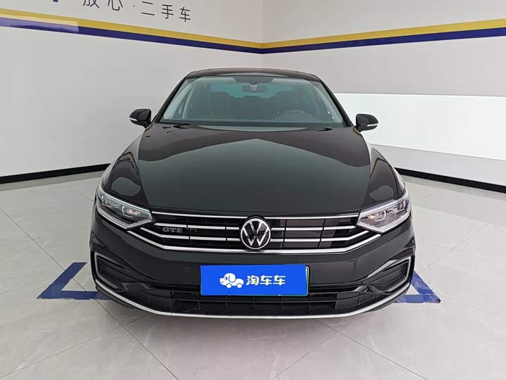Volkswagen Magotan GTE Hybrid, 2022 — фото 2 из 9